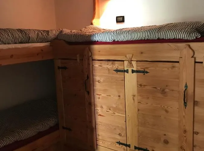 House Of Hearts - Cir10 *