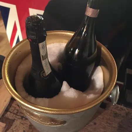 House Of Hearts - Cir10 *