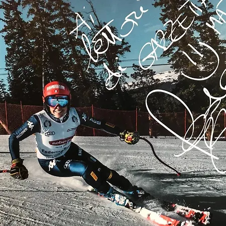 아파트 House Of Hearts - Cir10 *